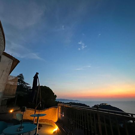 Villa Velta Sea Sunset Porto Santo Stefano  Exteriör bild