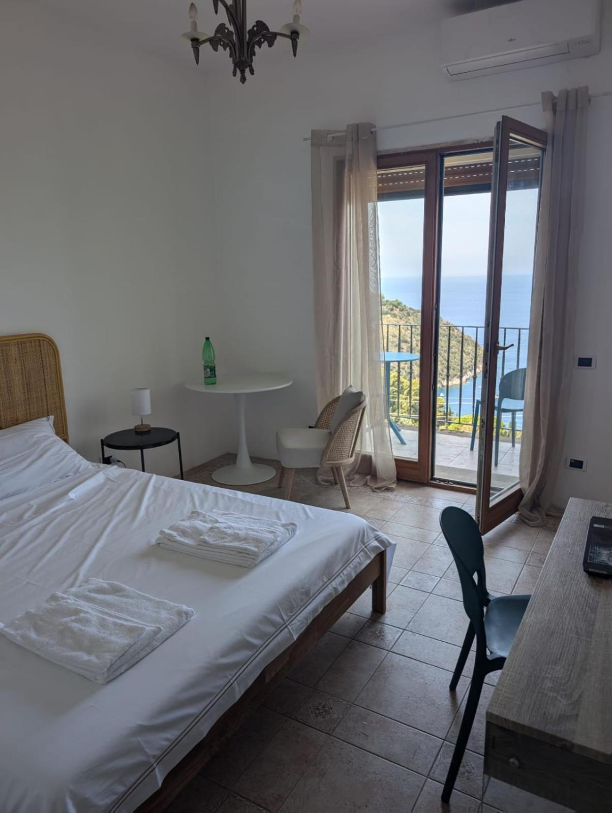 Villa Velta Sea Sunset Porto Santo Stefano  Exteriör bild